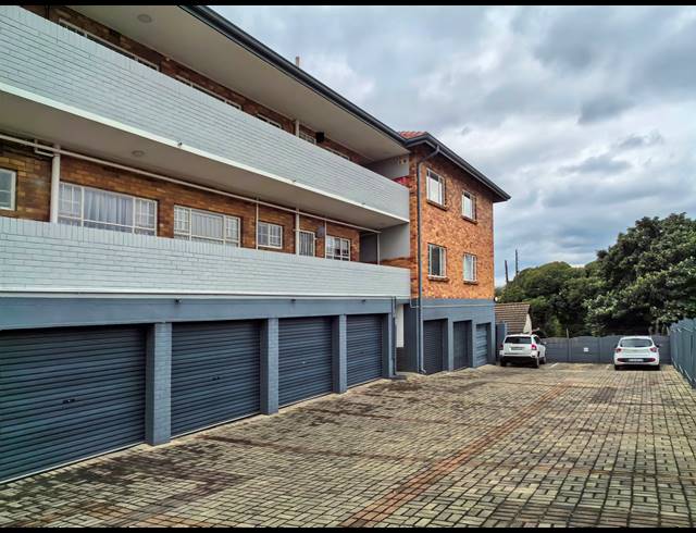 3 BEDROOM APARTMENT FOR SALE IN LINDEN